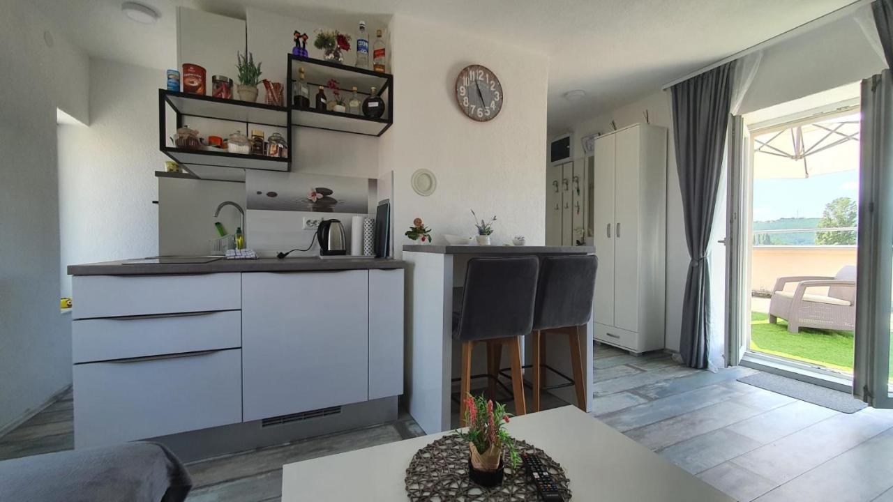 Apartman Kovacic - Knin Ngoại thất bức ảnh